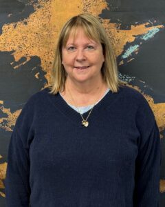 Kim Eller - Administrative Assistant Kim Eller - Administrative Assistant